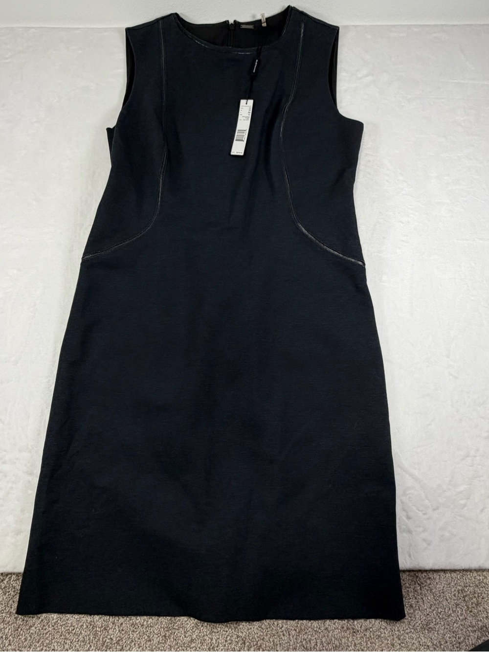 Elie Tahari Black Sleeveless Midi Sheath Dress